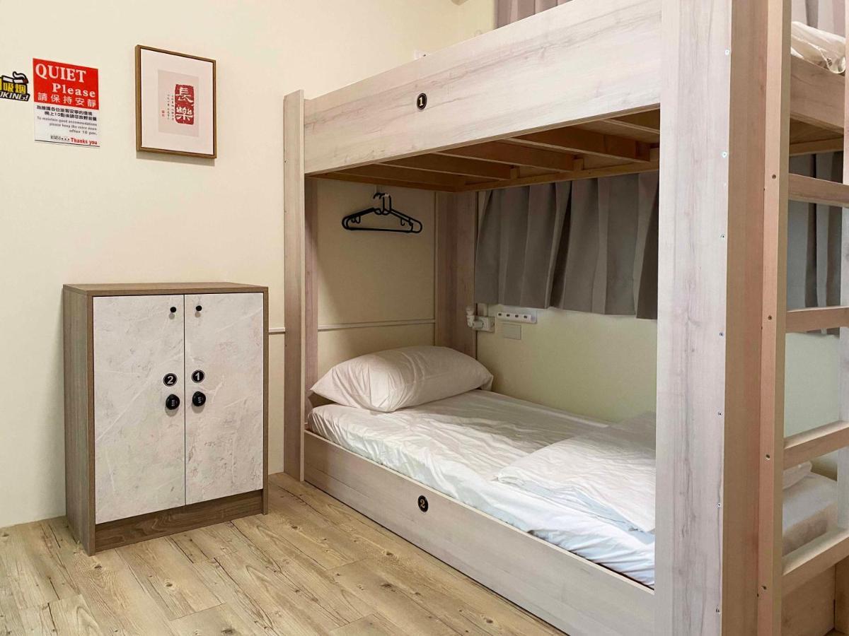 1881 Ya Ka Hostel Tainan Dış mekan fotoğraf